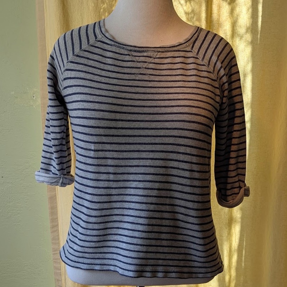 Forever 21 Black and Gray Striped Long Sleeve Top